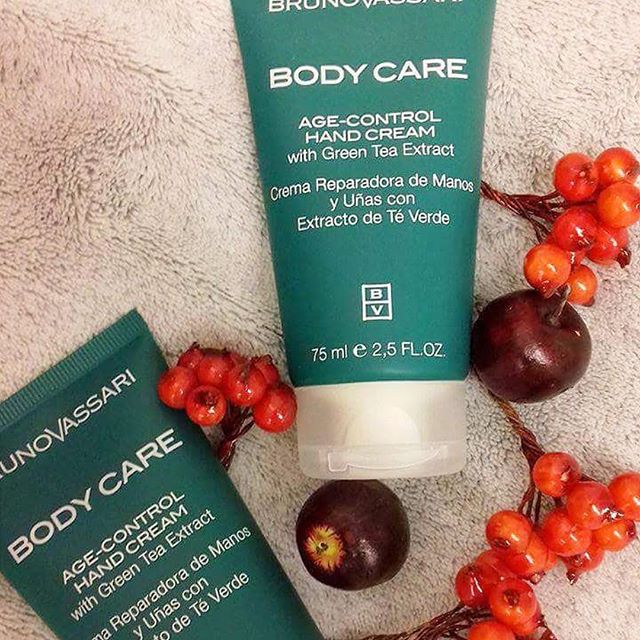 B.V Age Control Hand Cream 75ml (R) كريم يدين