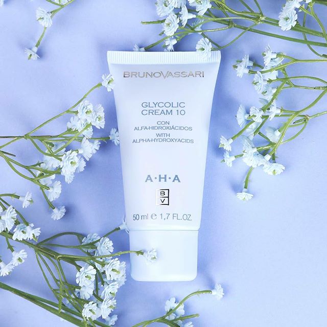 B.V AHA Glycolic Cream 10% 50ml (R) كريم احماض فواكه